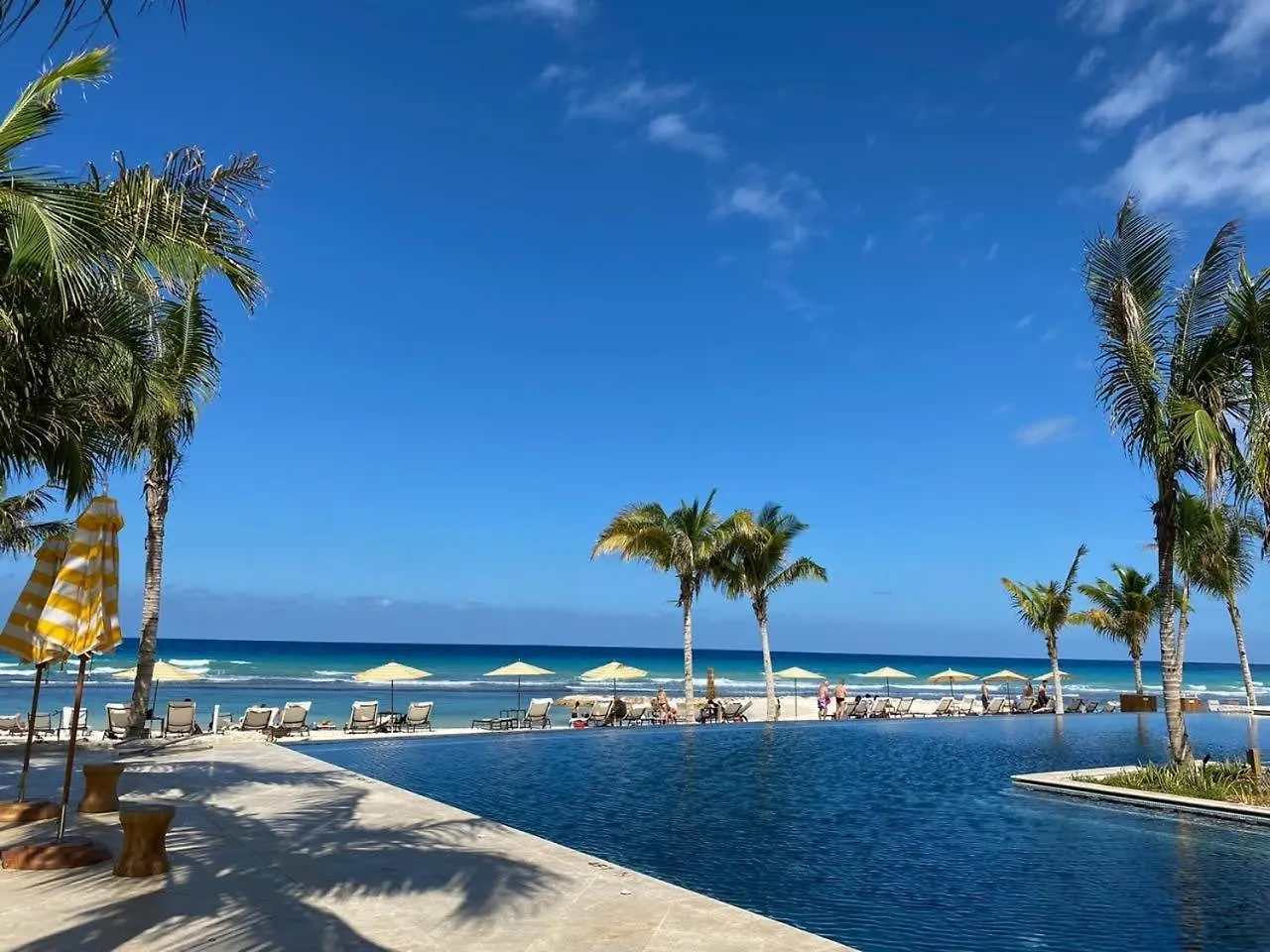 Hospitality Expert Bts 5 - Pool Beach & Bar Montego Bay Zajazd