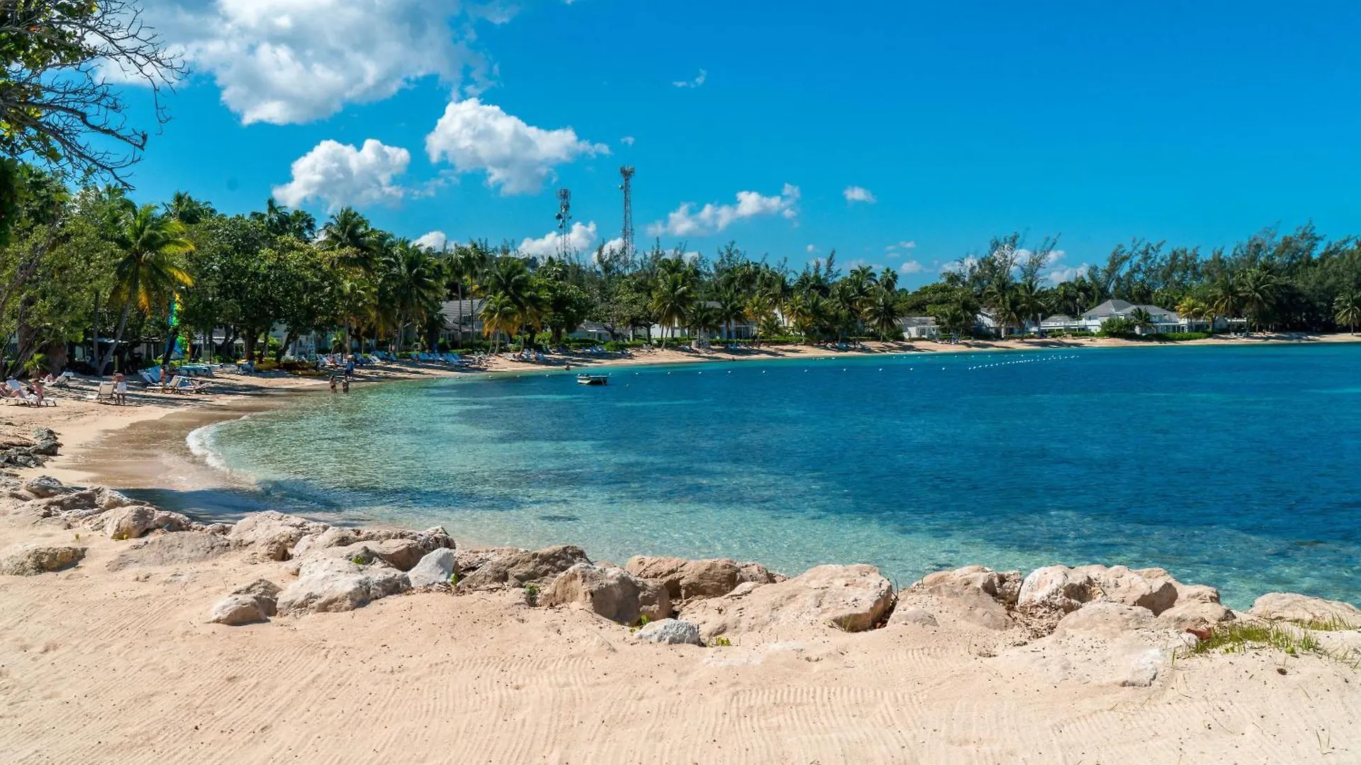 Hospitality Expert Bts 5 - Pool Beach & Bar Montego Bay Zajazd