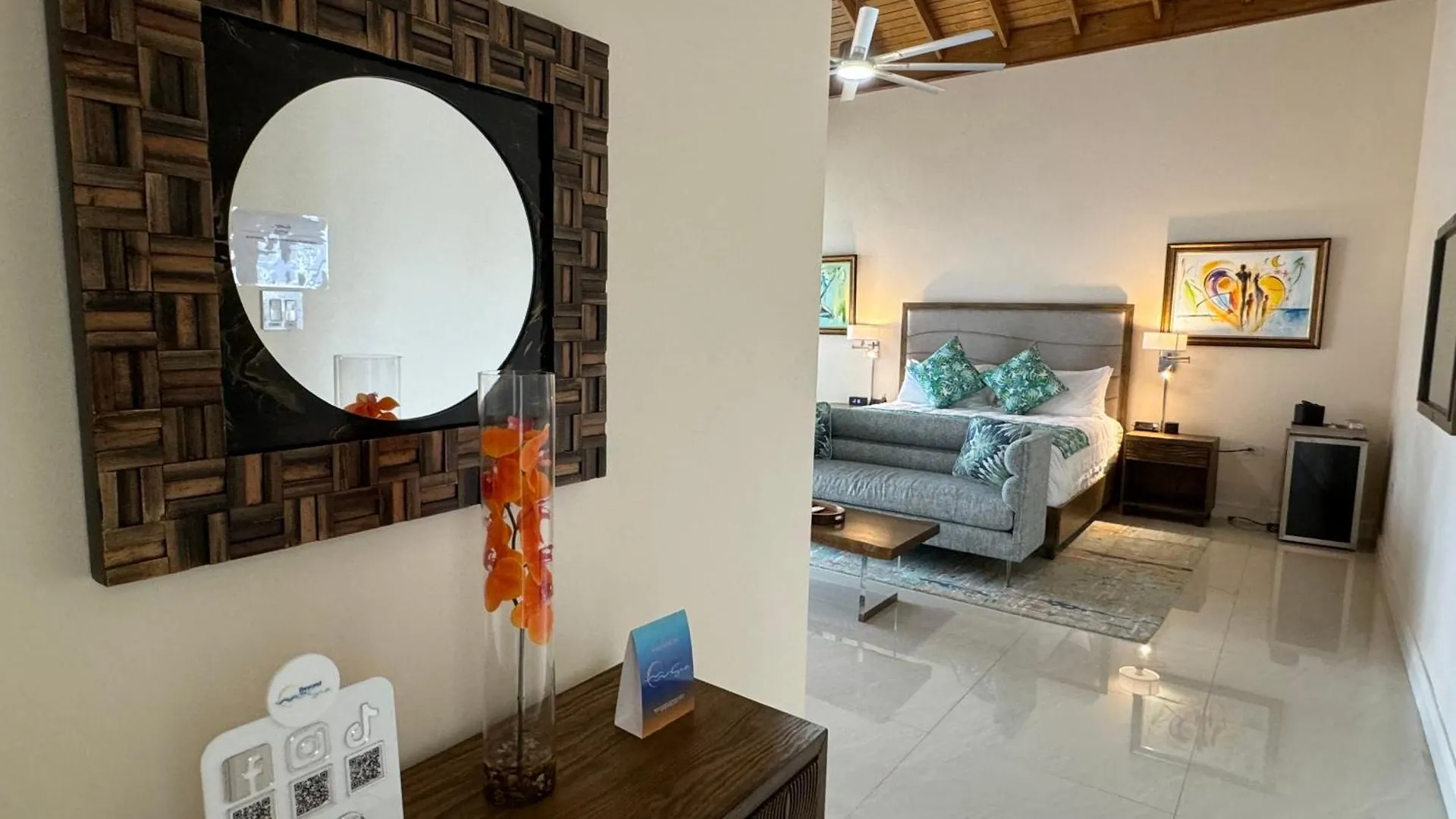 Hospitality Expert Bts 5 - Pool Beach & Bar Montego Bay 0*,  Jamaica