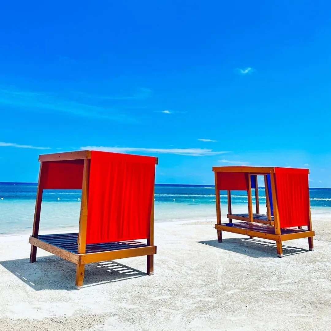 Värdshus Hospitality Expert Bts 5 - Pool Beach & Bar Montego Bay