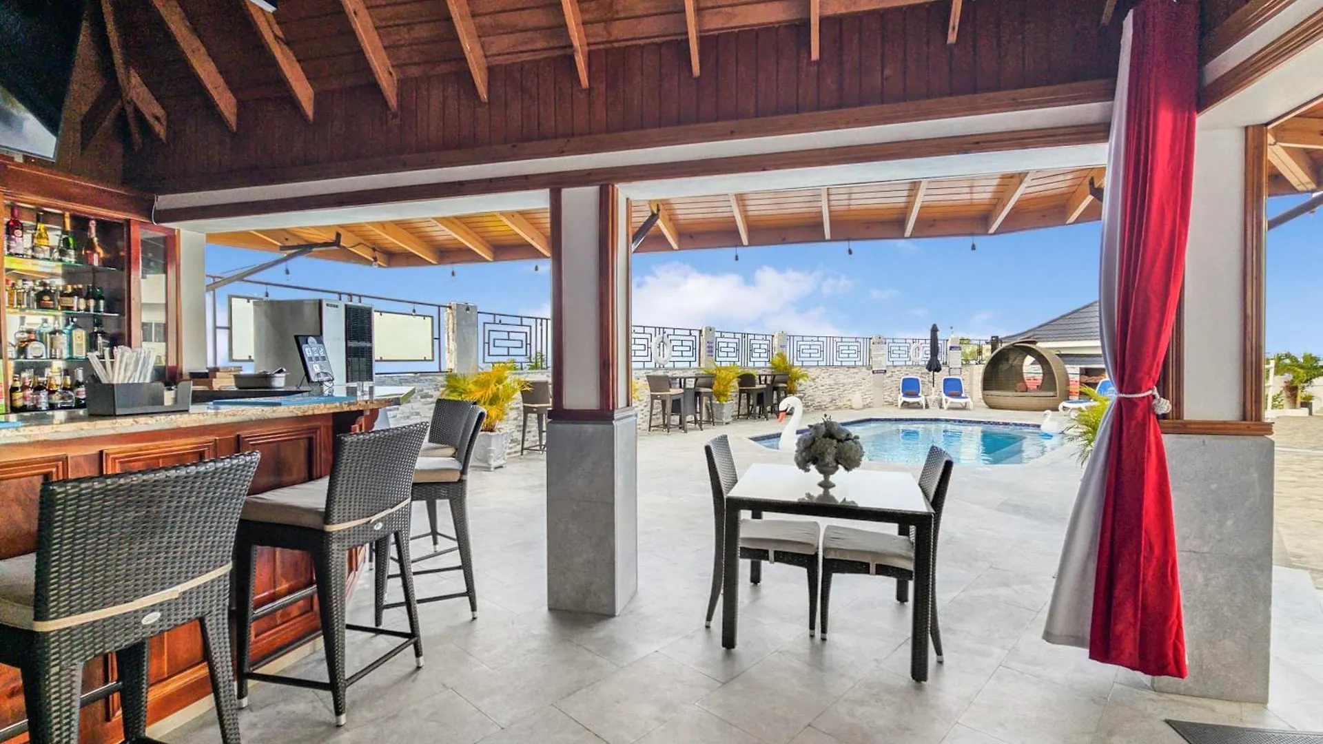 Värdshus Hospitality Expert Bts 5 - Pool Beach & Bar Montego Bay